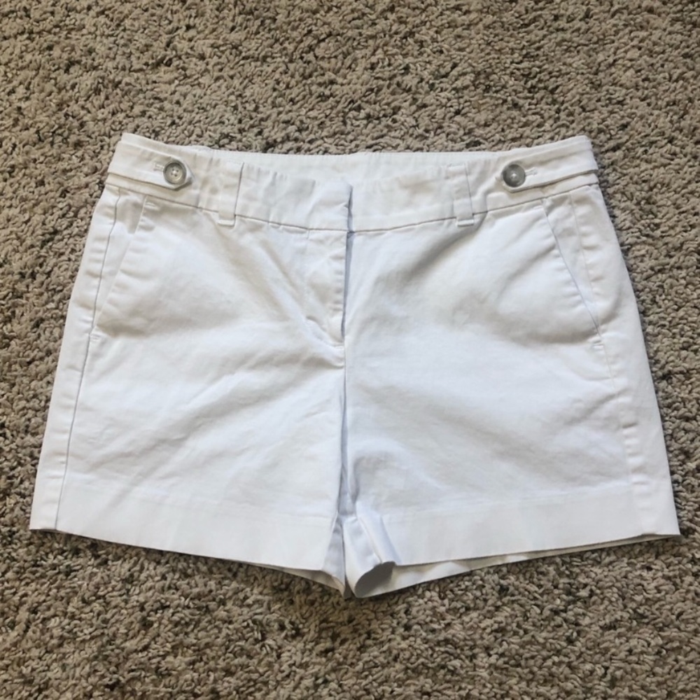Ann Taylor Petite White Cotton Shorts
